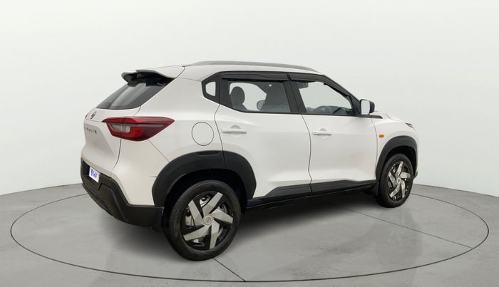 2024 Nissan MAGNITE XE, Petrol, Manual, 15,764 km, Right Back Diagonal