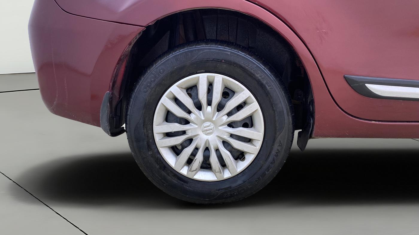 2018 Maruti Dzire VXI, Petrol, Manual, 49,499 km, Right Rear Wheel