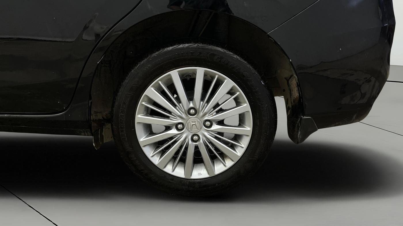 2025 Honda Amaze 1.2L I-VTEC VX CVT, CNG, Automatic, 12,359 km, Left Rear Wheel