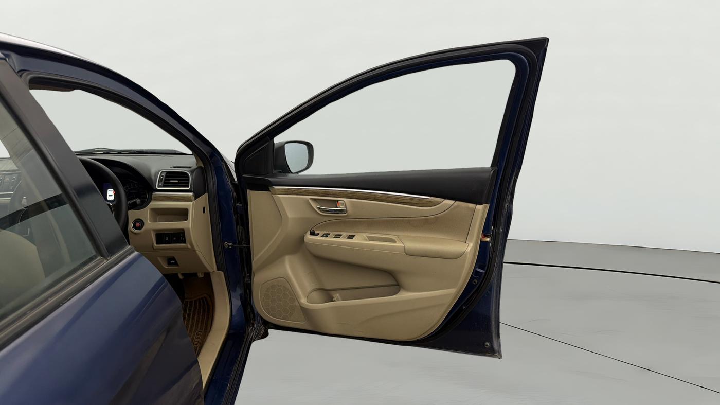 2021 Maruti Ciaz ZETA 1.5 SHVS MT PETROL, Petrol, Manual, 68,314 km, RHS Front Door