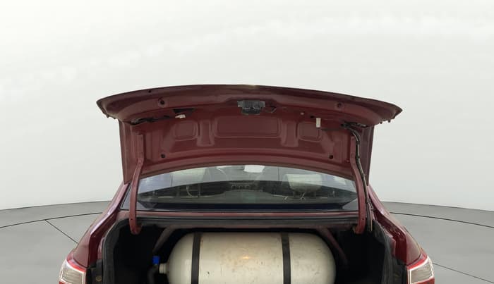 2017 Hyundai Xcent SX 1.2, CNG, Manual, 28,158 km, Boot Door Open