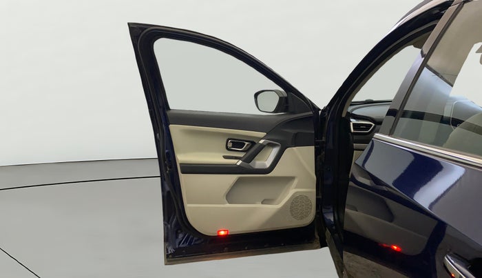 2021 Tata Safari XZA PLUS, Diesel, Automatic, 72,667 km, LHS Front Door