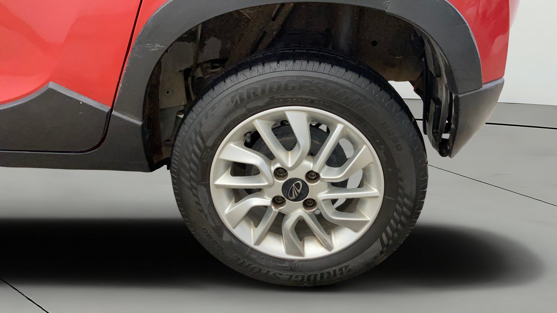 camera-Left-Rear-Wheel