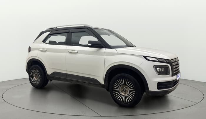 2023 Hyundai VENUE SX 1.2 PETROL, Petrol, Manual, 76,179 km, SRP