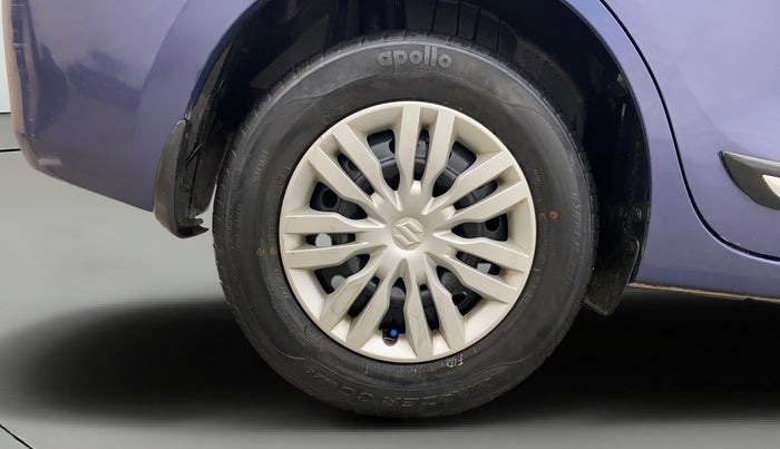 2018 Maruti Dzire VXI, Petrol, Manual, 40,523 km, Right Rear Wheel