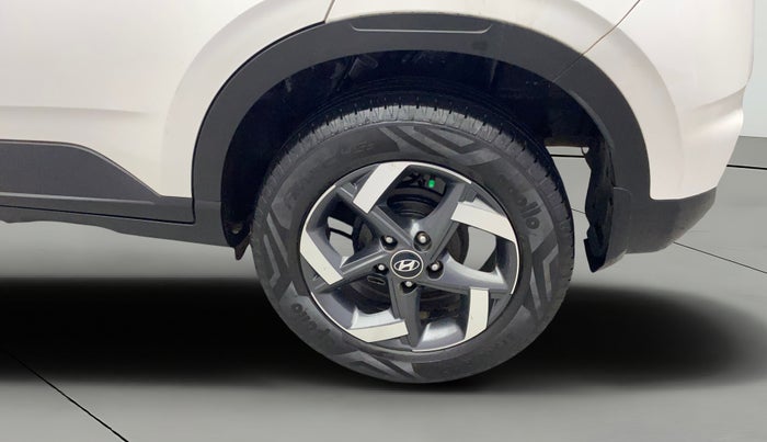 2019 Hyundai VENUE SX 1.0 TURBO, Petrol, Manual, 1,25,196 km, Left Rear Wheel