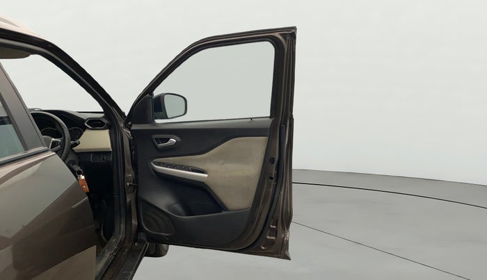 2022 Nissan MAGNITE XL, Petrol, Manual, 72,184 km, RHS Front Door