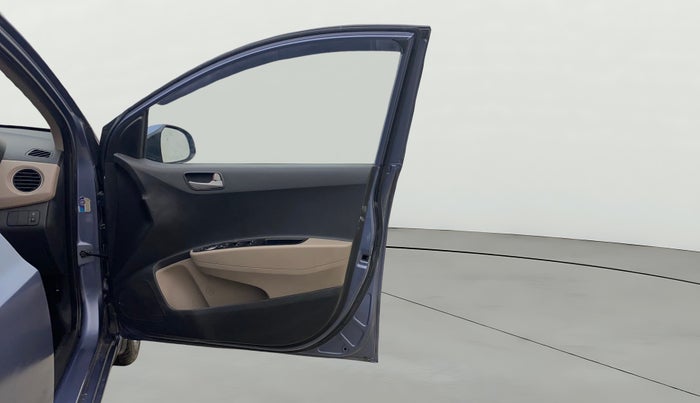 2014 Hyundai Xcent S 1.2, Petrol, Manual, 96,262 km, RHS Front Door