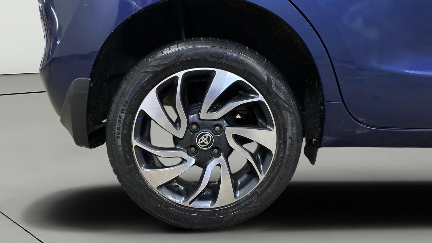 2020 Toyota Glanza V CVT, Petrol, Automatic, 35,285 km, Right Rear Wheel