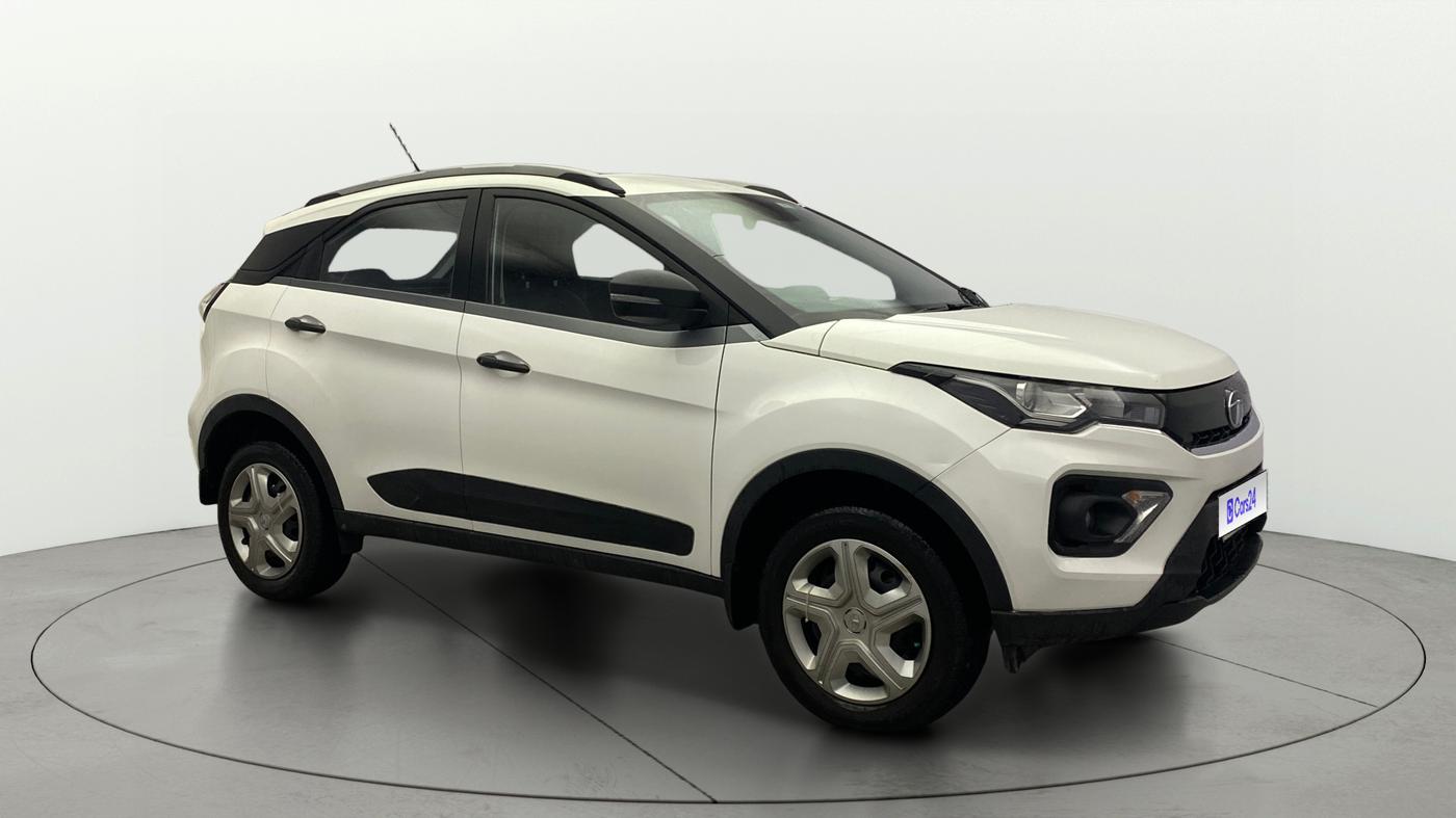 2021 Tata NEXON XM SUNROOF PETROL, Petrol, Manual, 18,367 km, Right Front Diagonal