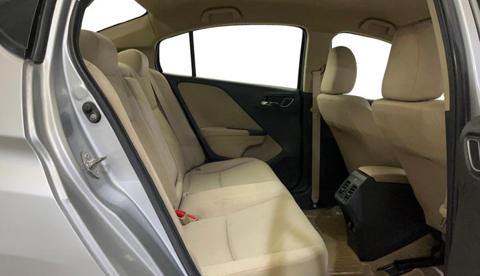 2018 Honda City 1.5L I-VTEC V MT, Petrol, Manual, 69,337 km, Right Side Rear Door Cabin