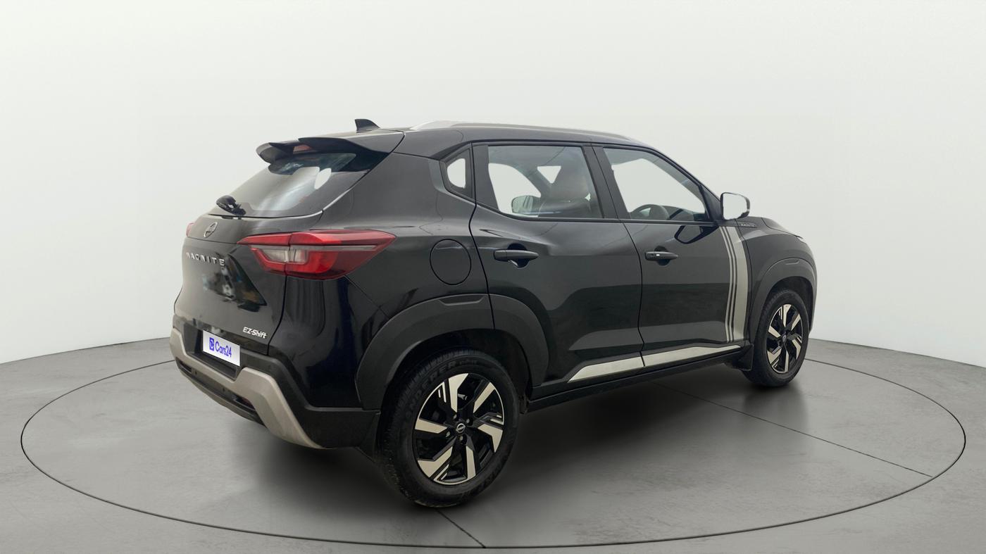 2024 Nissan MAGNITE N-Connecta B4D 1.0 Petrol AMT, Petrol, Automatic, 23,612 km, Right Back Diagonal