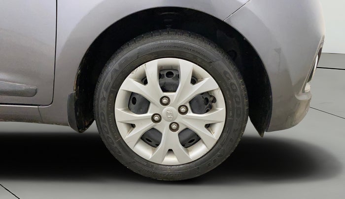 2014 Hyundai Grand i10 SPORTZ 1.2 KAPPA VTVT, Petrol, Manual, 21,804 km, Right Front Wheel
