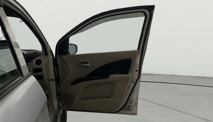 2016 Maruti Celerio VXI, Petrol, Manual, 84,597 km, RHS Front Door