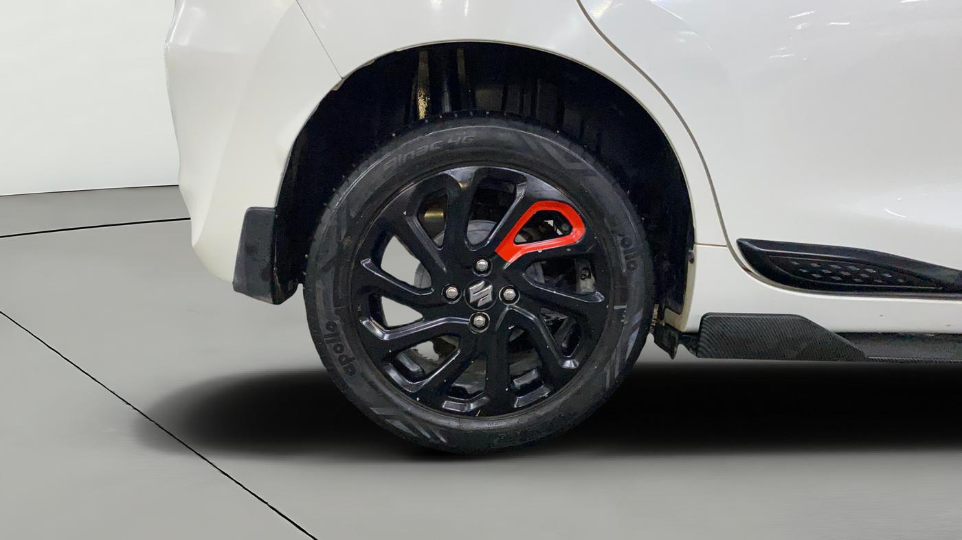 2023 Maruti Baleno ALPHA 1.2 AGS, Petrol, Automatic, 18,147 km, Right Rear Wheel