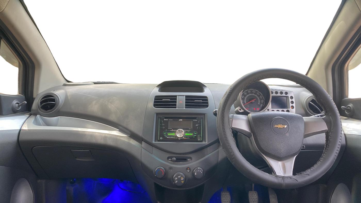 2016 Chevrolet Beat LS PETROL, Petrol, Manual, 77,807 km, Dashboard