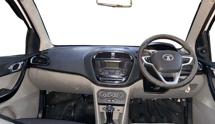 2017 Tata Tiago XZ PETROL, Petrol, Manual, 73,243 km, Dashboard