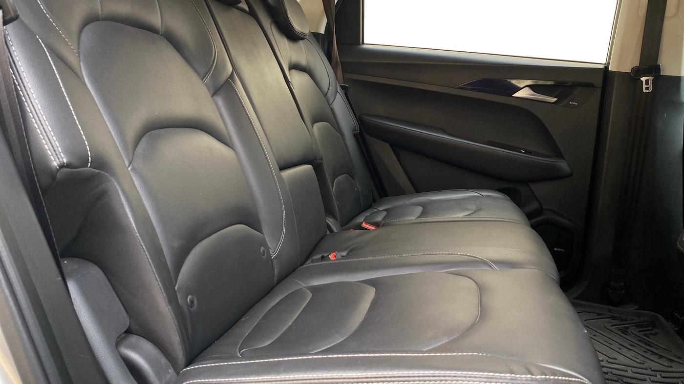 2019 MG HECTOR SHARP 1.5 DCT PETROL, Petrol, Automatic, 61,244 km, Right Side Rear Door Cabin