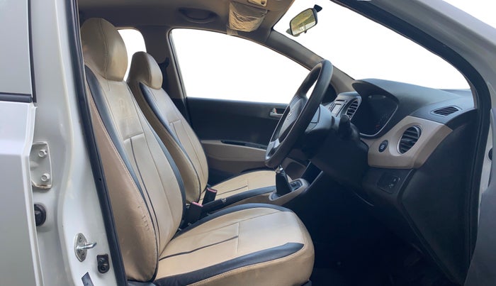 2014 Hyundai Grand i10 SPORTZ 1.2 KAPPA VTVT, Petrol, Manual, 69,487 km, Right Side Front Door Cabin