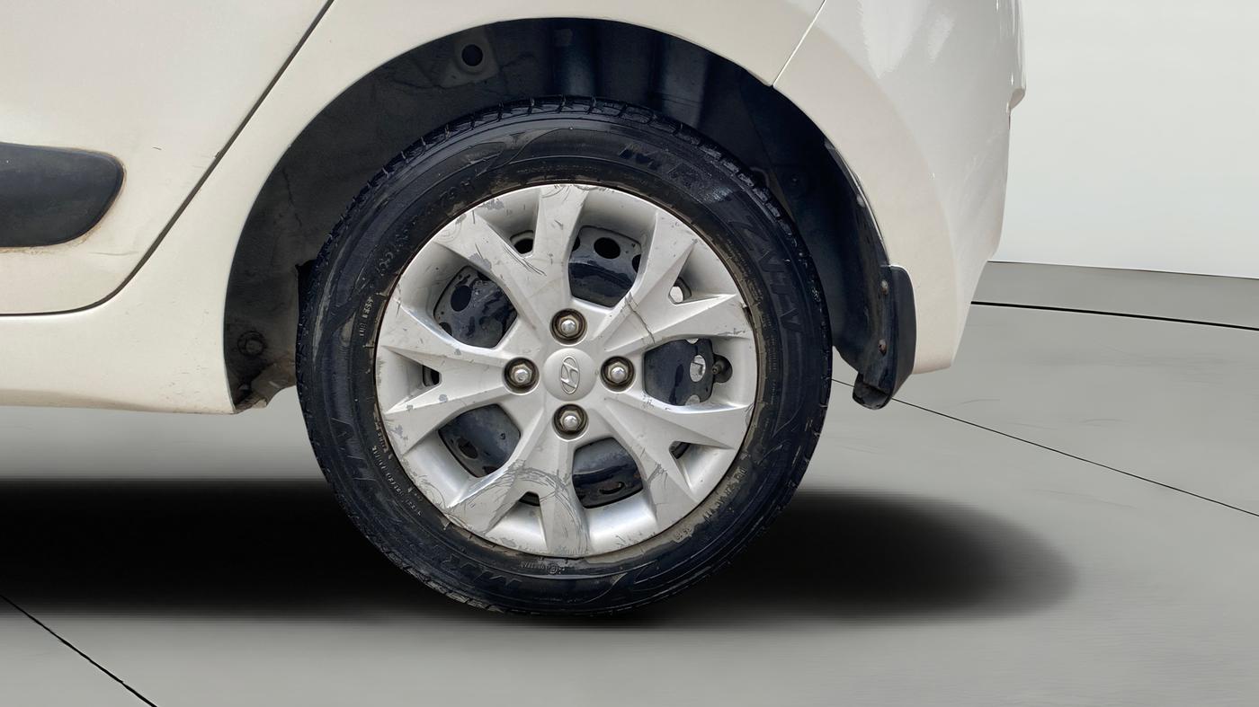 2015 Hyundai Grand i10 MAGNA 1.2 KAPPA VTVT, Petrol, Manual, 63,336 km, Left Rear Wheel