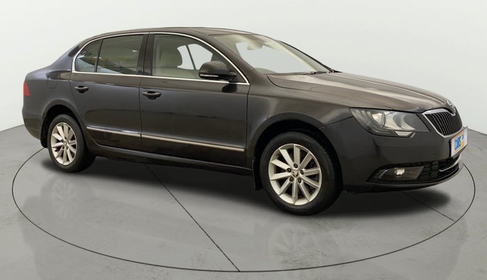 2015 Skoda Superb ELEGANCE 1.8 TSI AT, Petrol, Automatic, 71,139 km, Right Front Diagonal
