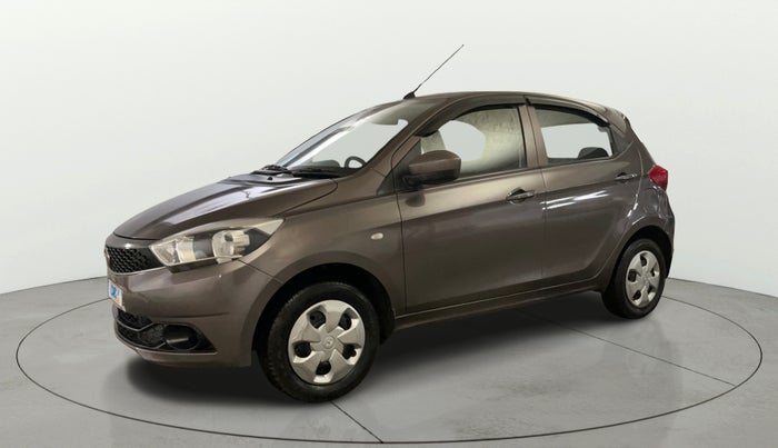 2017 Tata Tiago XT PETROL, Petrol, Manual, 48,577 km, Left Front Diagonal