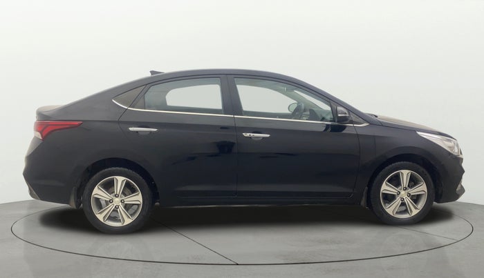 2017 Hyundai Verna 1.6 VTVT SX (O) AT, Petrol, Automatic, 34,773 km, Right Side View