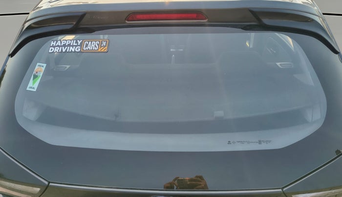 2022 Tata ALTROZ XT PETROL, Petrol, Manual, 1,01,013 km, Rear Windshield