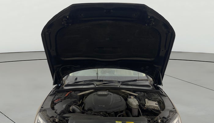 2021 Audi A4 40 TFSI TECHNOLOGY, Petrol, Automatic, 62,701 km, Open Bonet