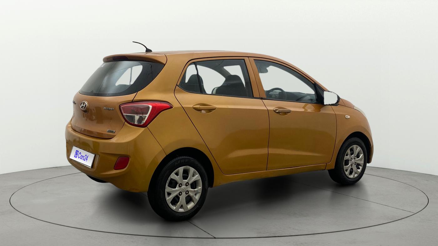 2014 Hyundai Grand i10 MAGNA 1.1 CRDI, Diesel, Manual, 1,46,195 km, Right Back Diagonal