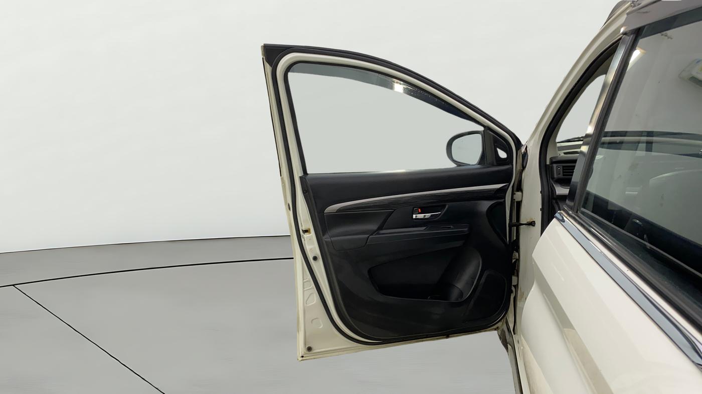 2021 Maruti XL6 ALPHA MT, Petrol, Manual, 72,457 km, LHS Front Door