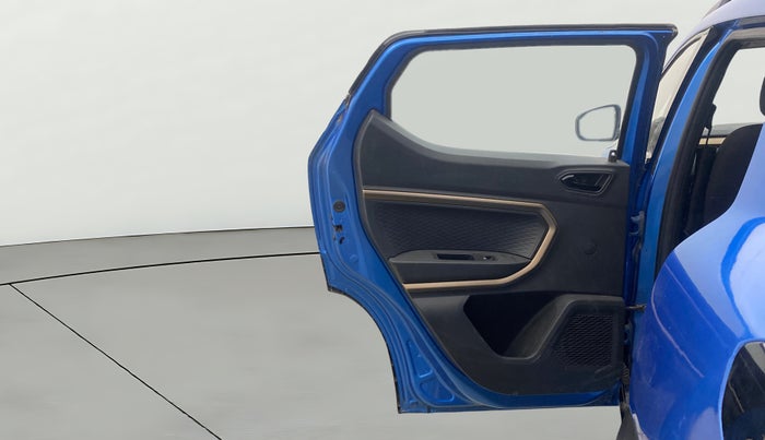 2021 Renault Kiger RXT (O) AMT, Petrol, Automatic, 32,409 km, LHS Rear Door