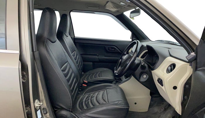 2020 Maruti New Wagon-R LXI 1.0, CNG, Manual, 31,850 km, Right Side Front Door Cabin