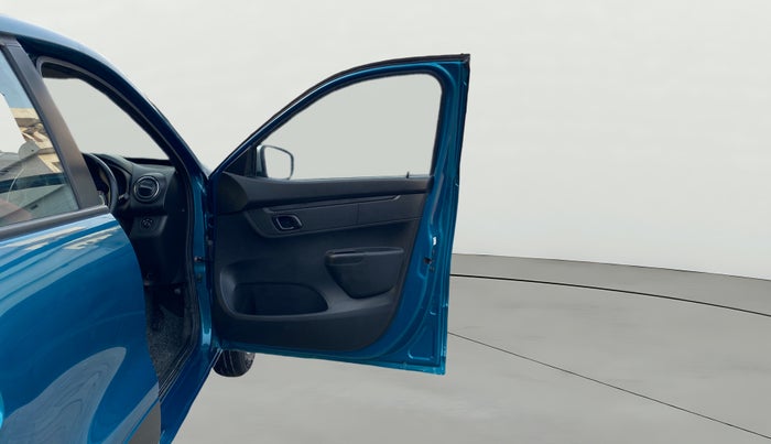 2022 Renault Kwid RXT 1.0, Petrol, Manual, 7,371 km, RHS Front Door