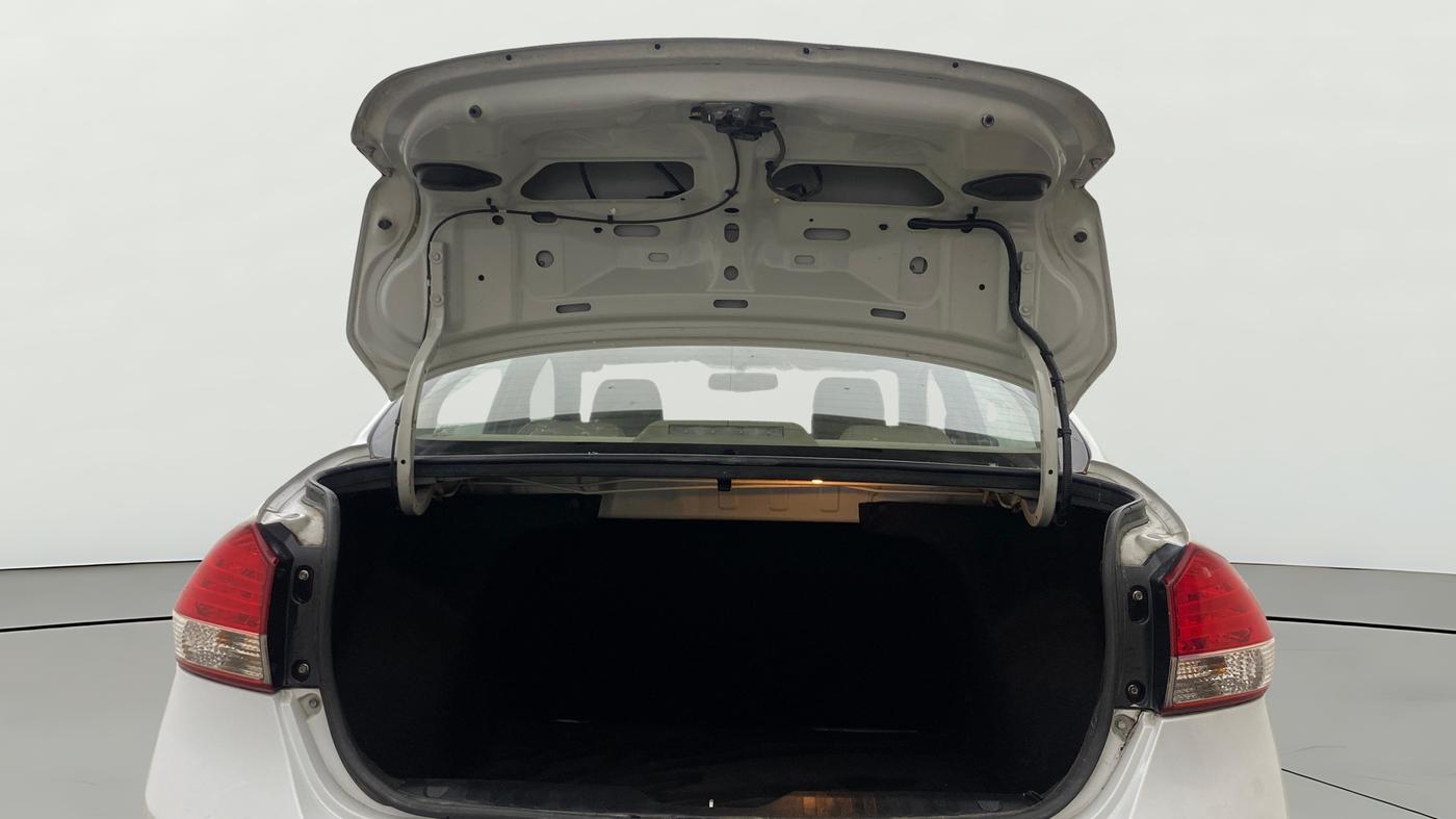 2016 Maruti Ciaz ZXI+ AT, Petrol, Automatic, 65,243 km, Boot Door Open
