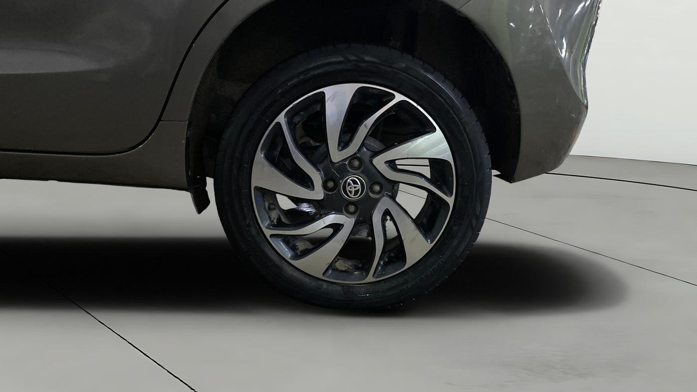 2020 Toyota Glanza G, Petrol, Manual, 62,821 km, Left Rear Wheel
