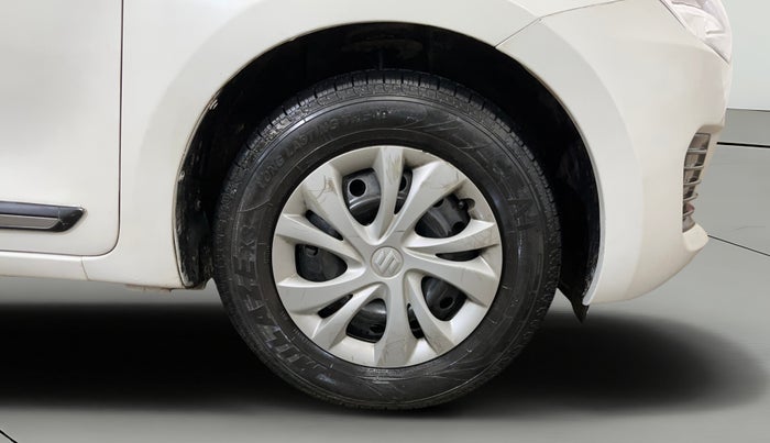 2020 Maruti Swift VXI, Petrol, Manual, 77,167 km, Right Front Wheel