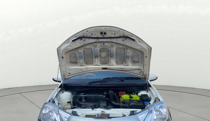 2014 Toyota Etios CROSS 1.4 VD, Diesel, Manual, 73,527 km, Open Bonet