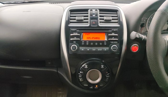 2017 Nissan Micra XV CVT, Petrol, Automatic, 45,843 km, Air Conditioner