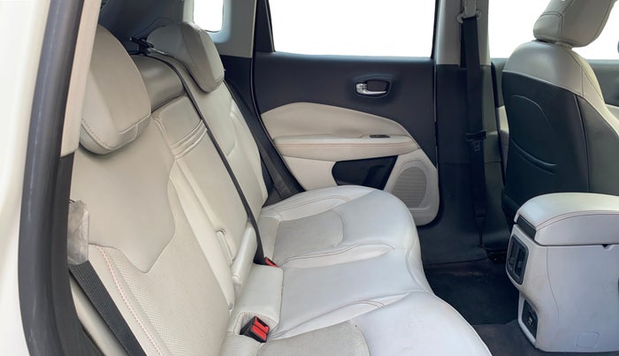 2019 Jeep Compass LIMITED 2.0 DIESEL, Diesel, Manual, 80,600 km, Right Side Rear Door Cabin