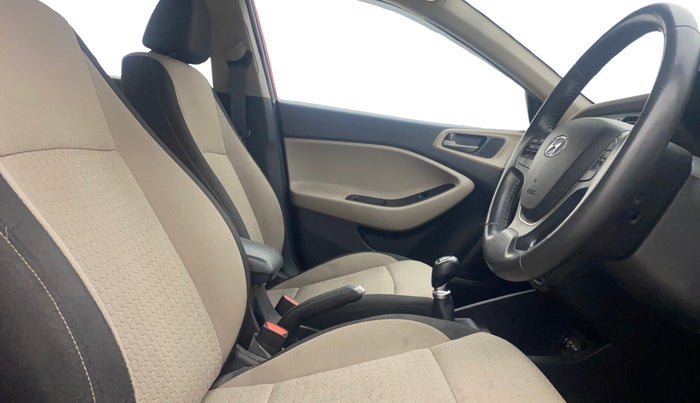 2017 Hyundai Elite i20 ASTA 1.2 (O), Petrol, Manual, 67,173 km, Right Side Front Door Cabin
