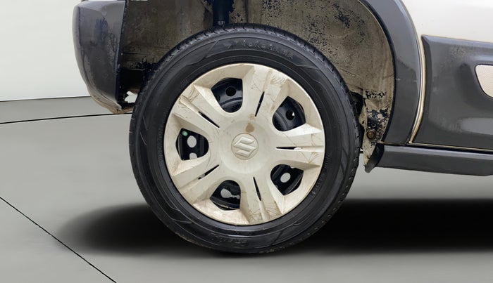 2021 Maruti S PRESSO VXI PLUS AMT, Petrol, Automatic, 1,17,083 km, Right Rear Wheel