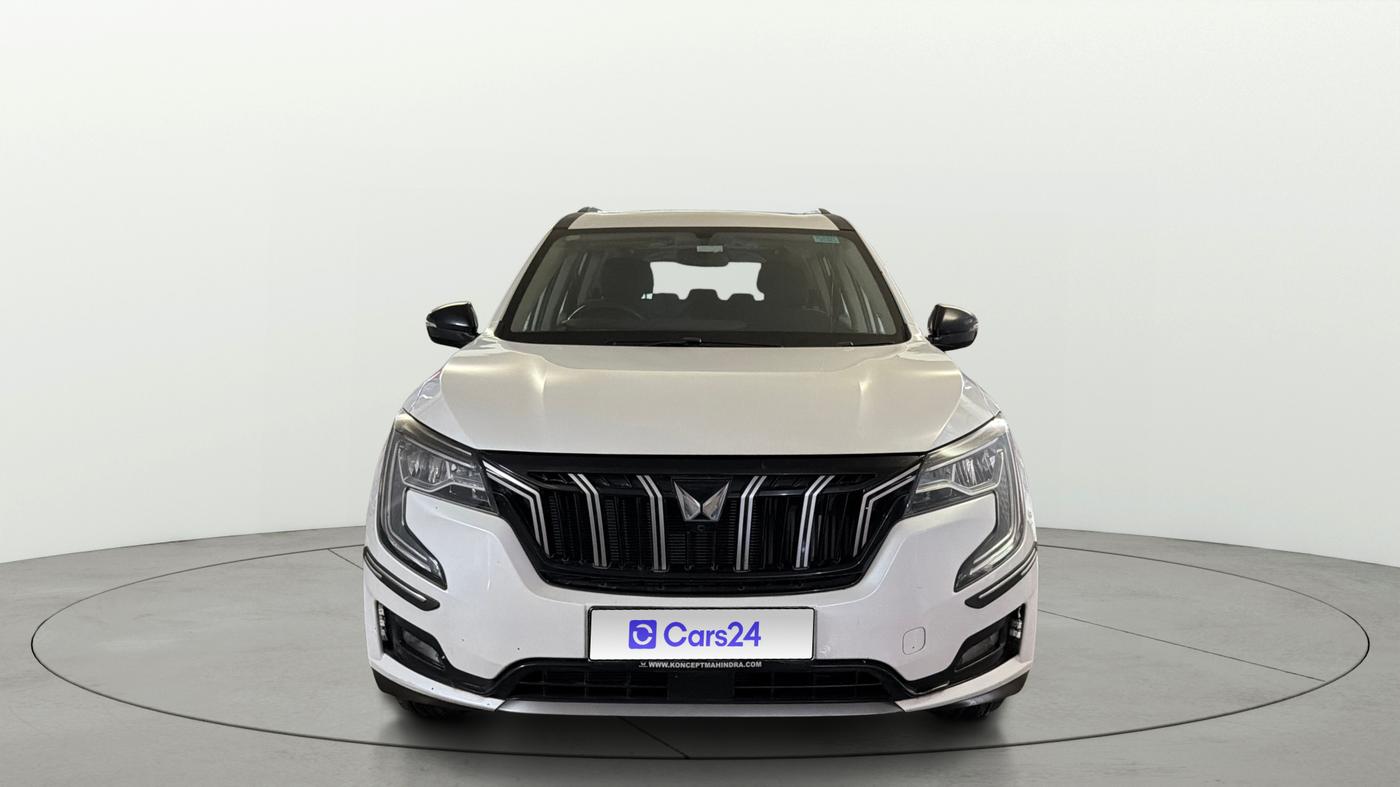 2024 Mahindra XUV700 AX 5 P MT 7 STR, Petrol, Manual, 39,411 km, Front