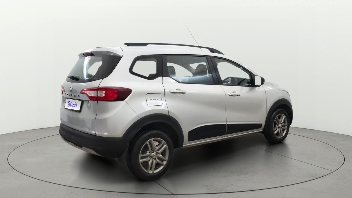 2022 Renault TRIBER RXZ, Petrol, Manual, 38,872 km, Right Back Diagonal