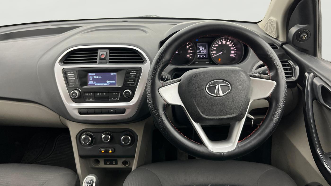 2017 Tata Tiago XT PETROL, Petrol, Manual, 79,222 km, Steering Wheel Close Up