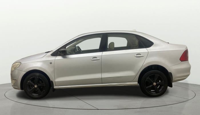 2015 Skoda Rapid 1.5 TDI CR ELEGANCE AT, Diesel, Automatic, 94,541 km, Left Side