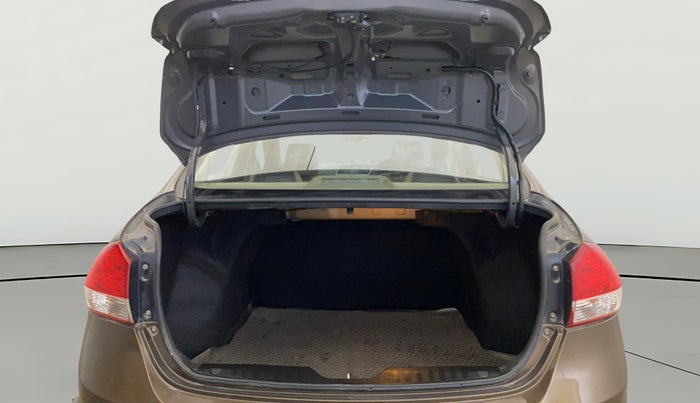 2015 Maruti Ciaz VXI, Petrol, Manual, 83,773 km, Boot Open Zoomed View