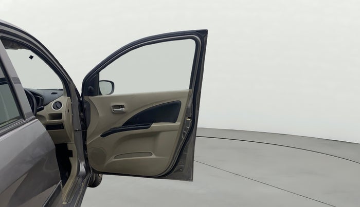 2015 Maruti Celerio VXI AMT, Petrol, Automatic, 56,228 km, RHS Front Door