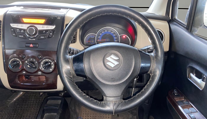 2018 Maruti Wagon R 1.0 VXI, Petrol, Manual, 48,441 km, Steering Wheel Close Up