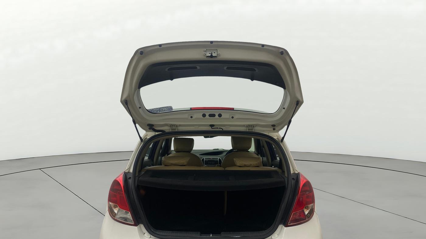 2014 Hyundai i20 ASTA 1.2, Petrol, Manual, 72,657 km, Boot Open Zoomed View